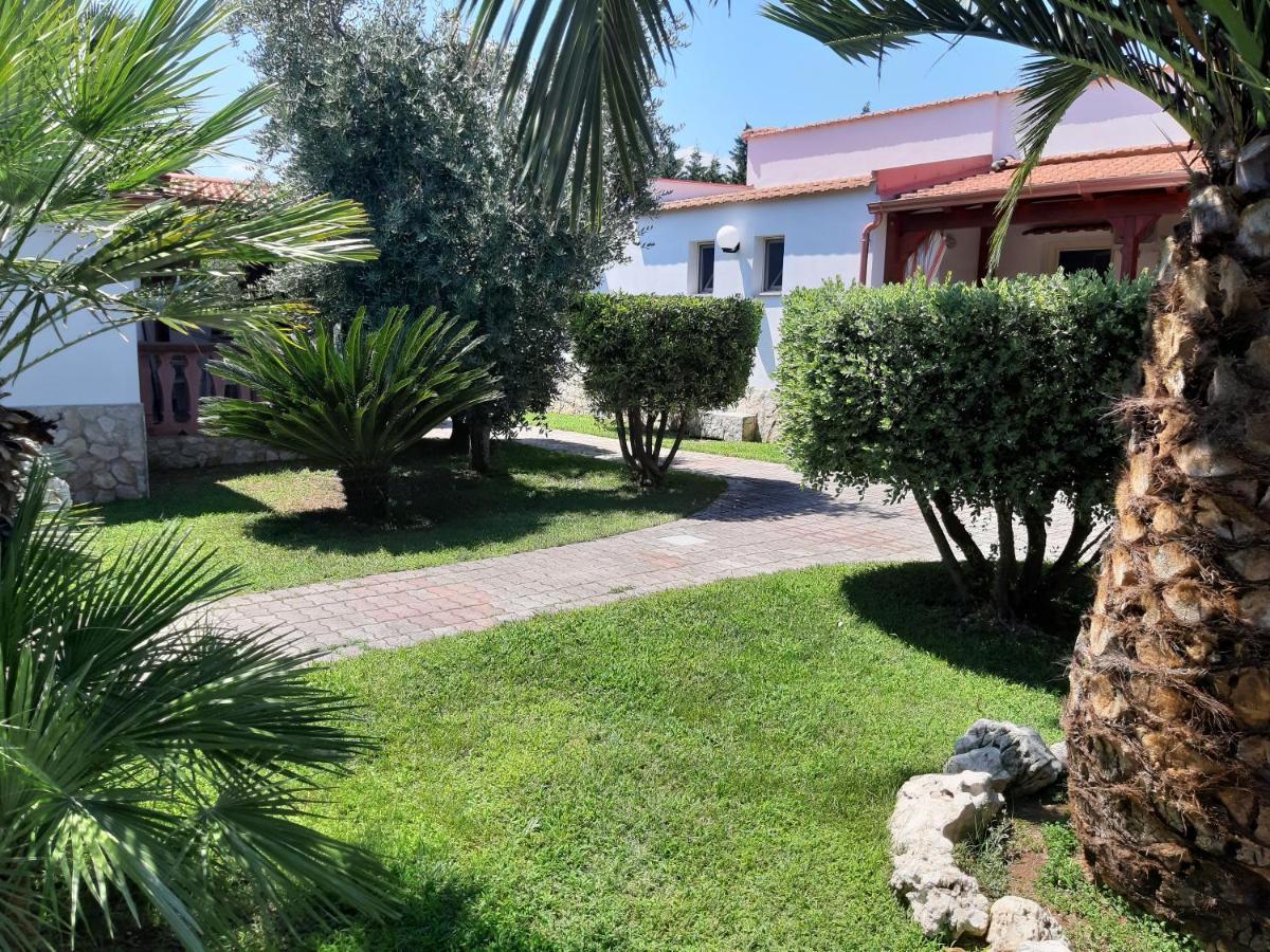 Villa La Piana Peschici Exterior foto
